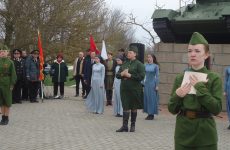 Митинг, посвящённый 78-ой годовщине освобождения г. Саки и Сакского района от немецко-фашистских захватчиков